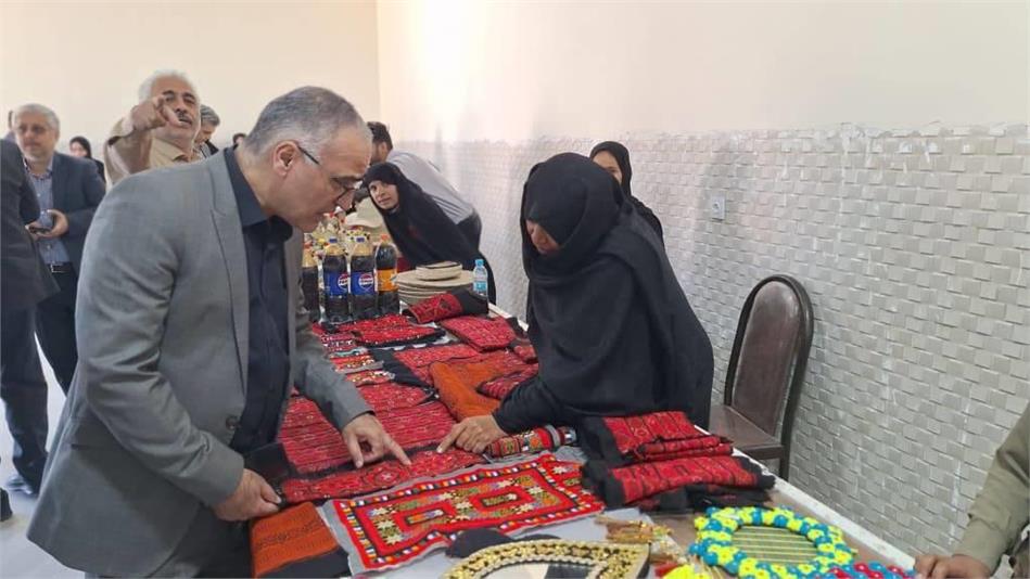 بررسی ظرفیت‌های اقتصادی و اجتماعی سیستان و بلوچستان در سفر سرپرست صندوق بازنشستگی کشوری و اعضای کمیسیون اجتماعی مجلس